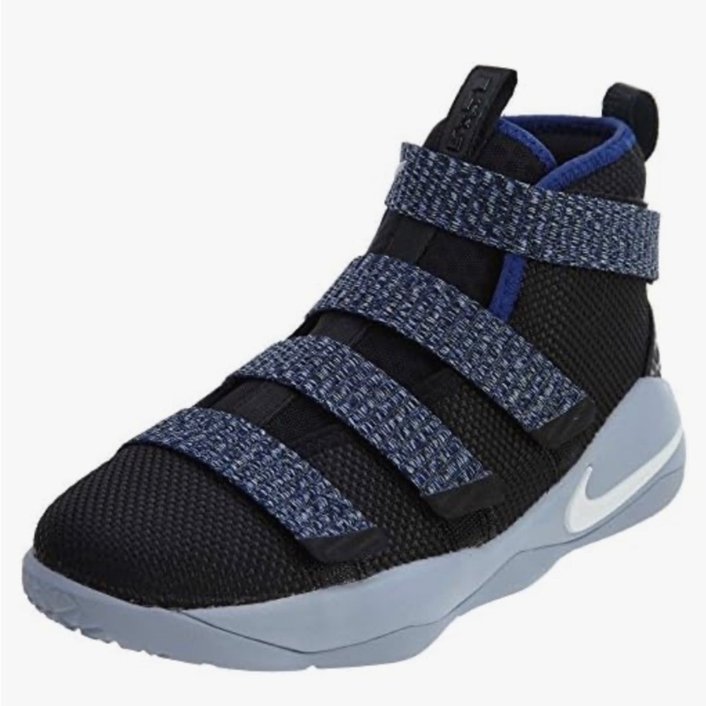 NIKE Lebron Soldier Xi Big Kids Style: 918368-005 Size: 5.5 Y Youth